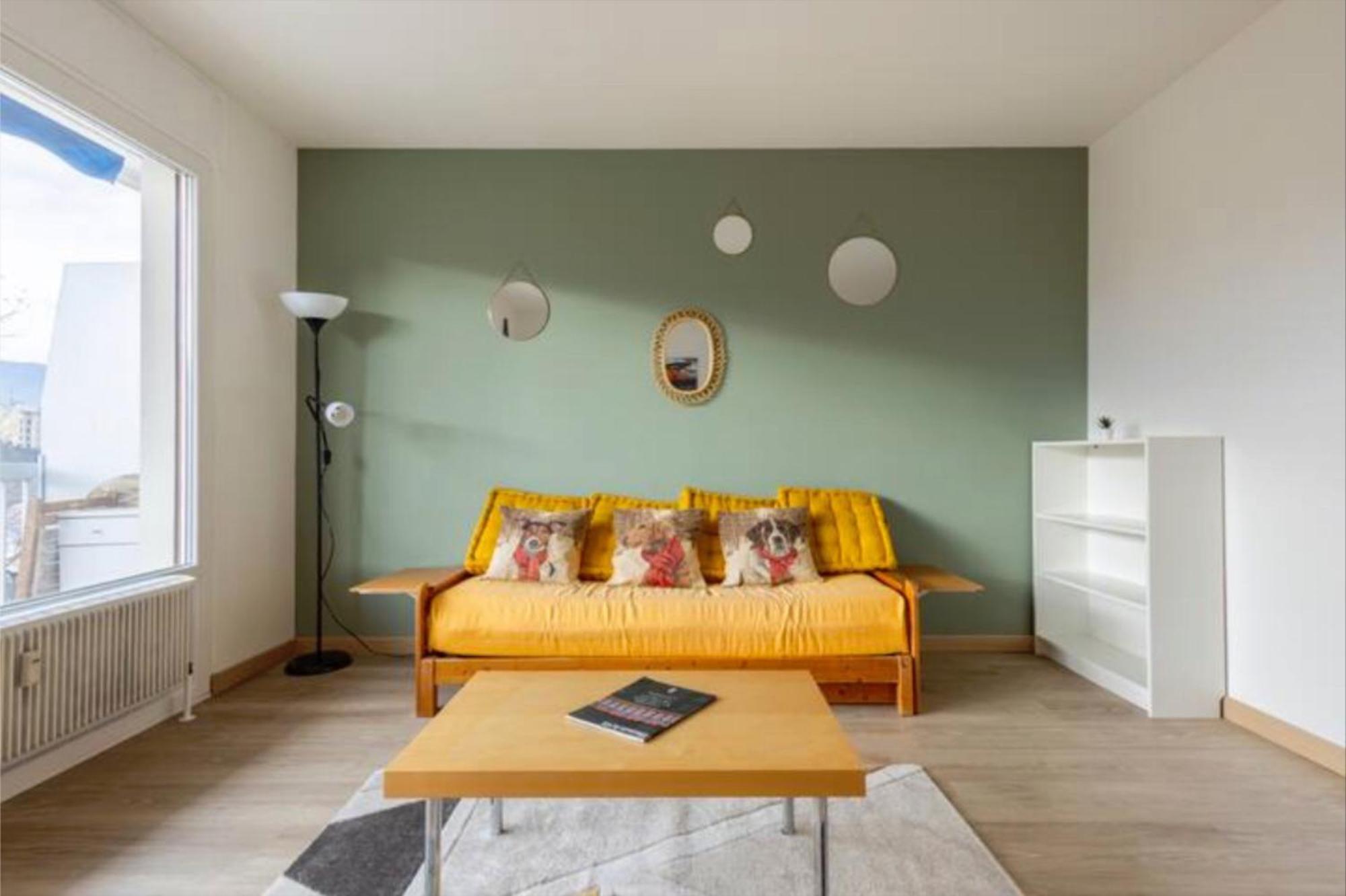 Logement Autour De Moi * * * * * Chambéry Buitenkant foto